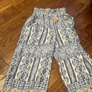 Surf Gypsy size medium pants